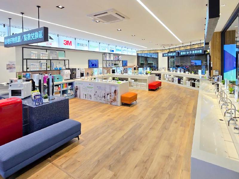 室內L型卡布品牌燈箱