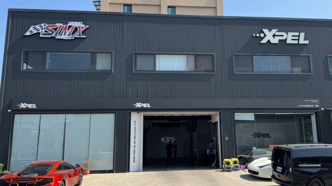 115年 XPEL台中南屯旗艦店 戶外燈箱字安裝工程