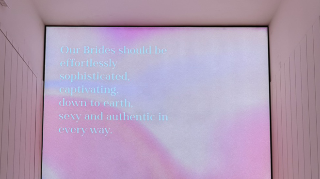 115年 白宮婚紗 天花光膜&影像燈箱工程